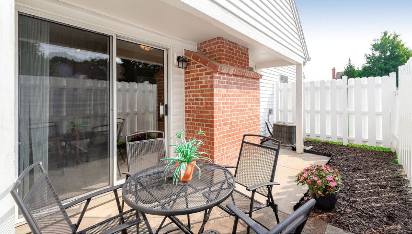 Unit1 Pinegate West Apartments Shawnee, KS